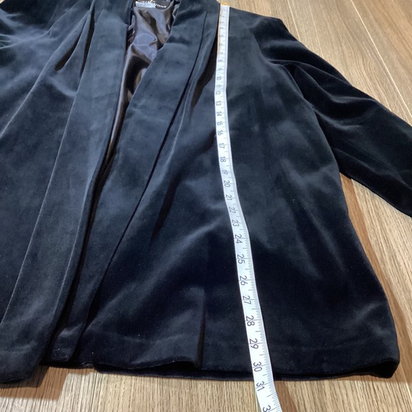 J S COLLECTIONS Black Velvet Open Front Kimono Jacket Size L - Pre Owned - Picture 6 of 7